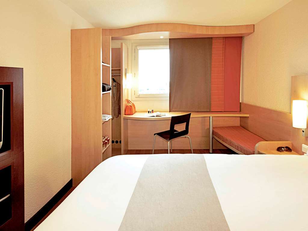 Hotel Ibis Auxerre Centre Zimmer foto